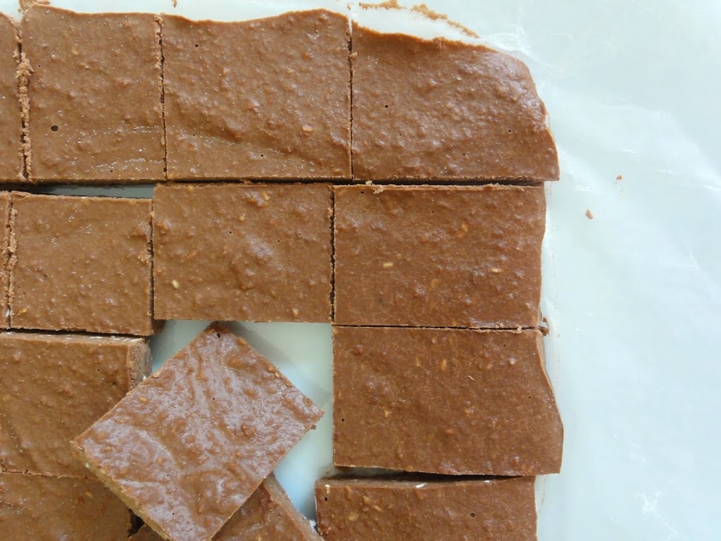 proportioned almond pulp freezer fudge