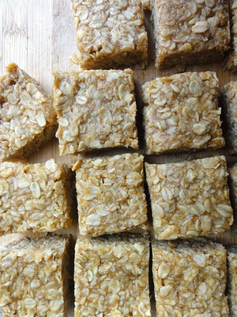 5 Ingredient No-Bake Peanut Butter Oatmeal Bars