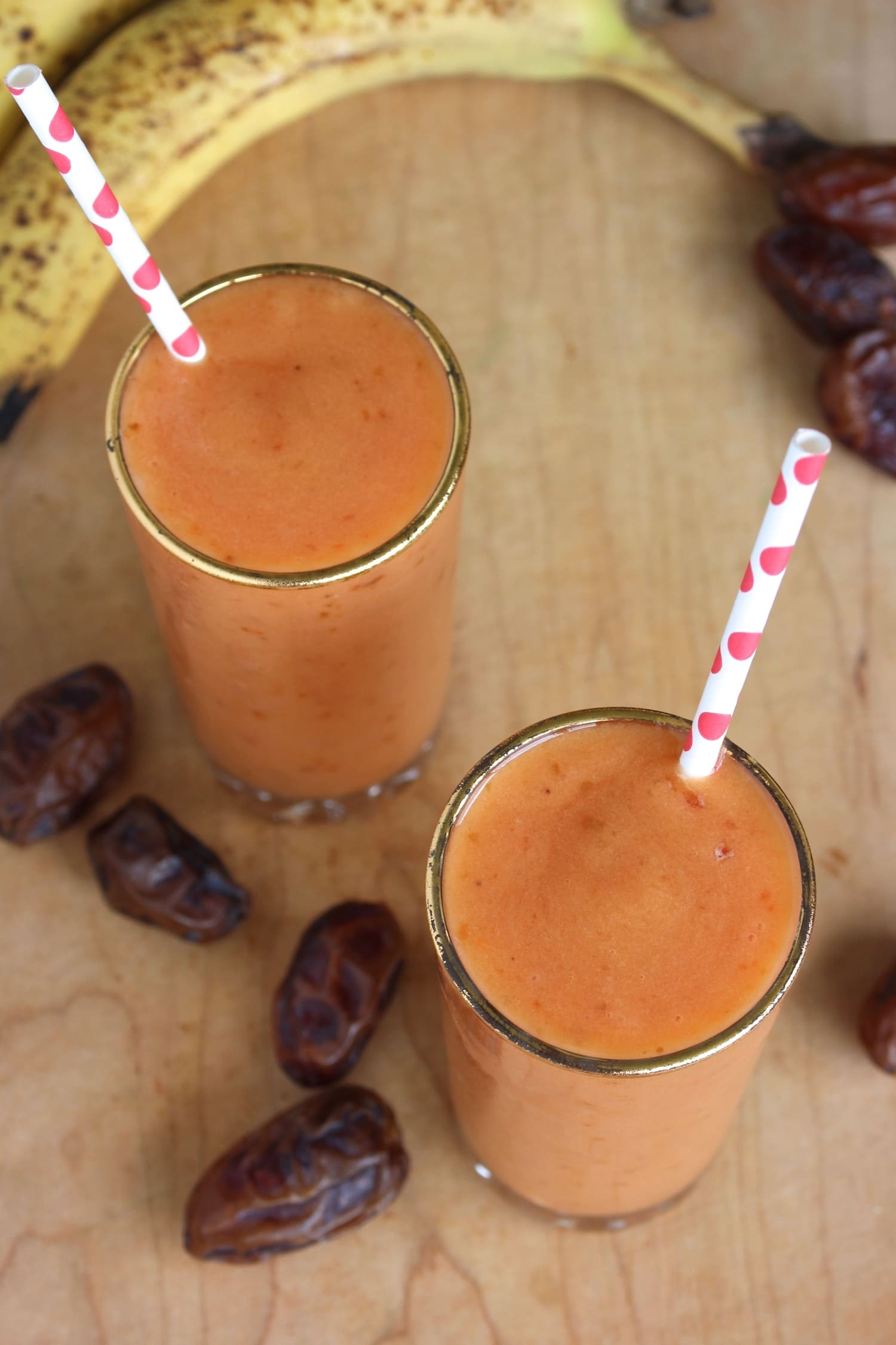 Papaya Date Smoothie