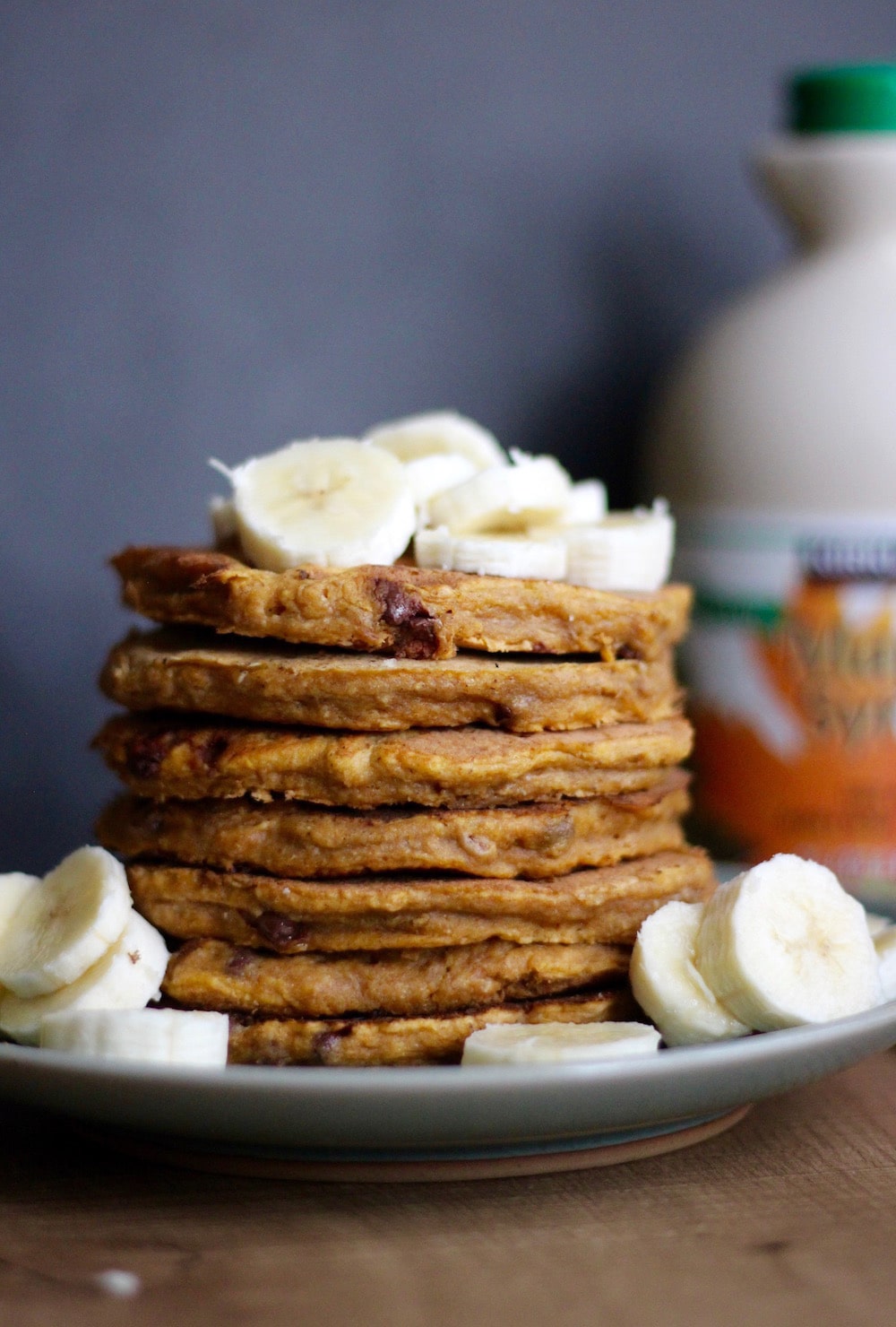 Whole Wheat Vegan Pumpkin Pancakes