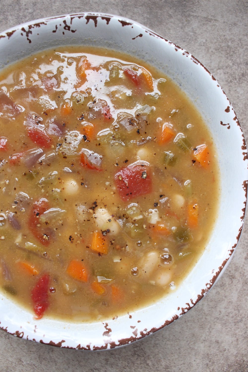 Vegan White Bean Chili in bowl