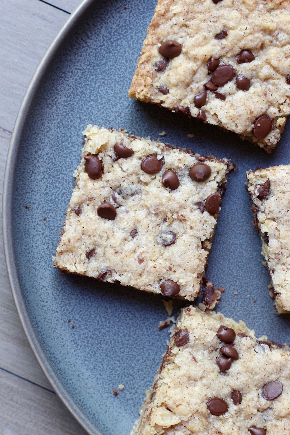 Gluten Free Vegan Chocolate Chip Oatmeal Blondies