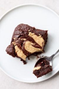 vegan brownies with peanut butter