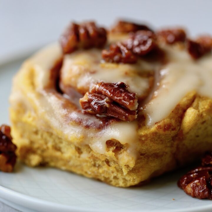 Vegan Pumpkin Cinnamon Rolls with Candied Pecans-image