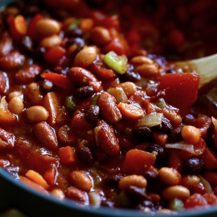 Vegan Three Bean Chili - The Conscientious Eater